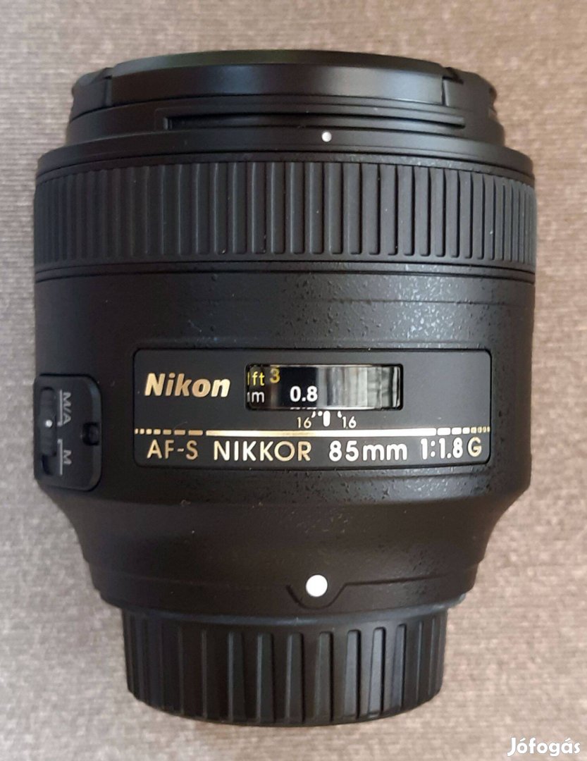 Nikon 85mm 1.8