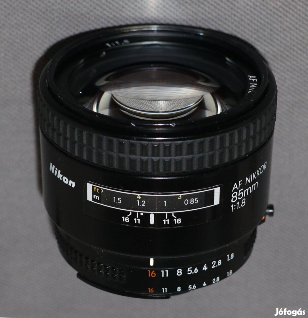 Nikon AF 85 mm 1.8 ( 85mm 1.8 )