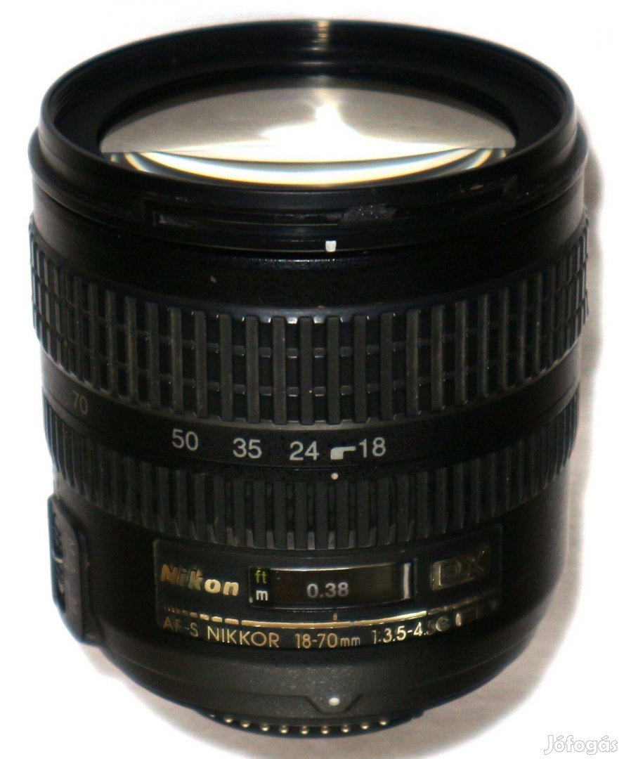 Nikon AF-S 18-70 ED ( 18-70mm )