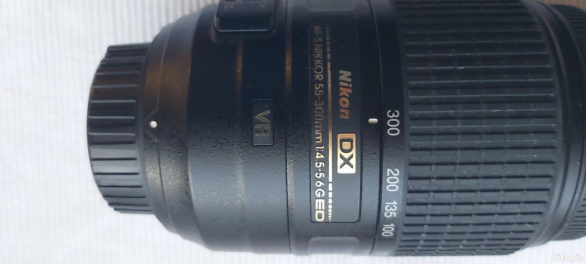 Nikon AF-S 55-300mm DX Objektív