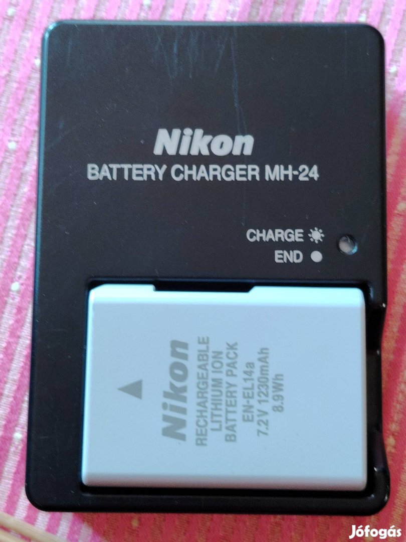 Nikon Battery Charger MH-24+EN-EL14a