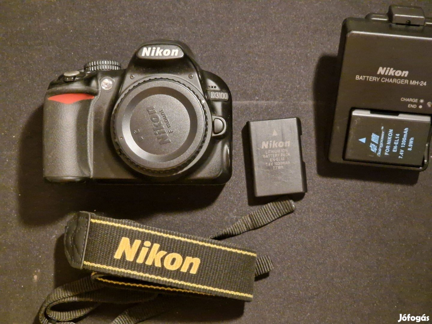 Nikon D3100 DSLR fényképezőgép