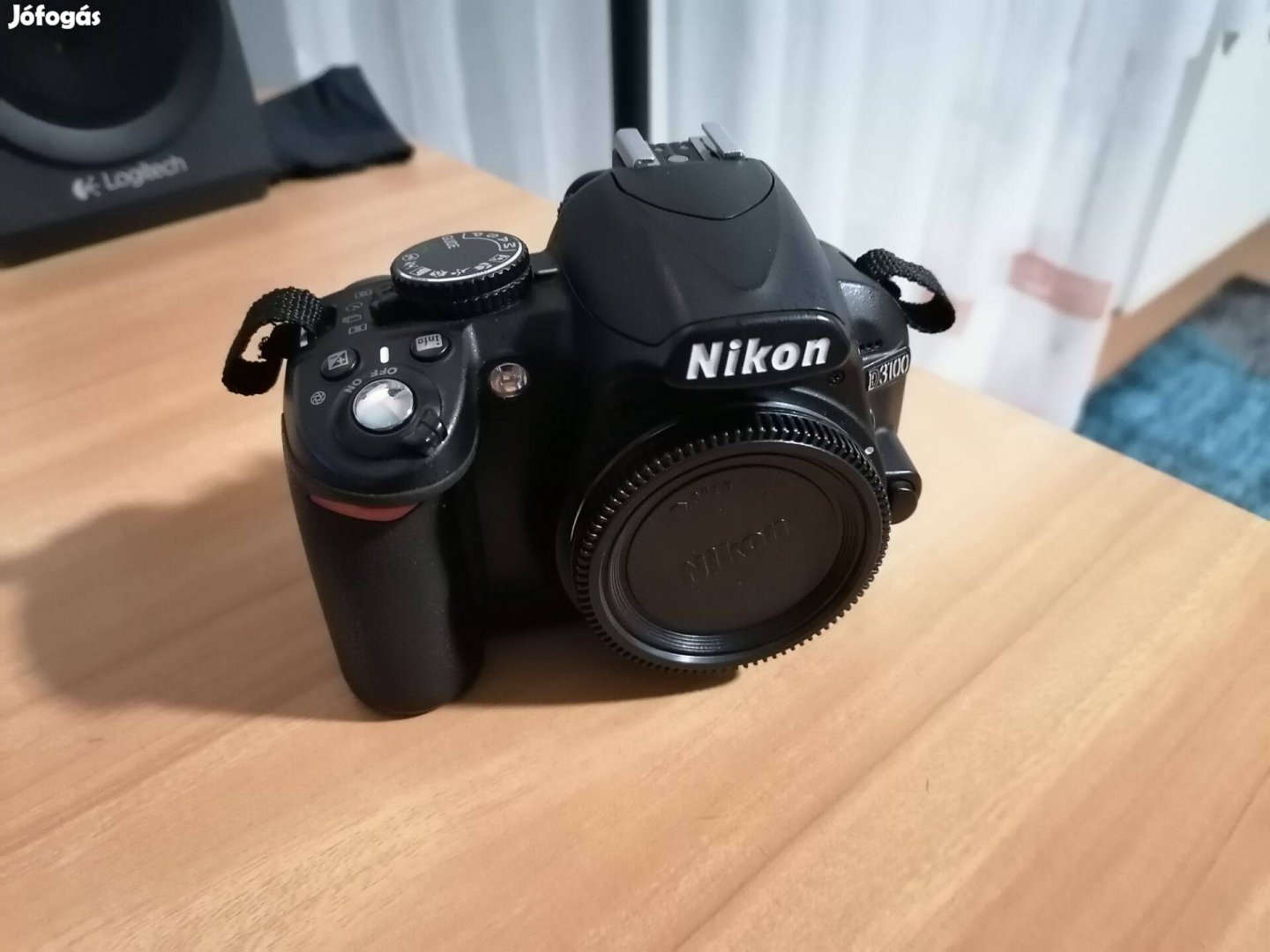 Nikon D3100 gépváz (12031 expo) + akku + töltő táskával