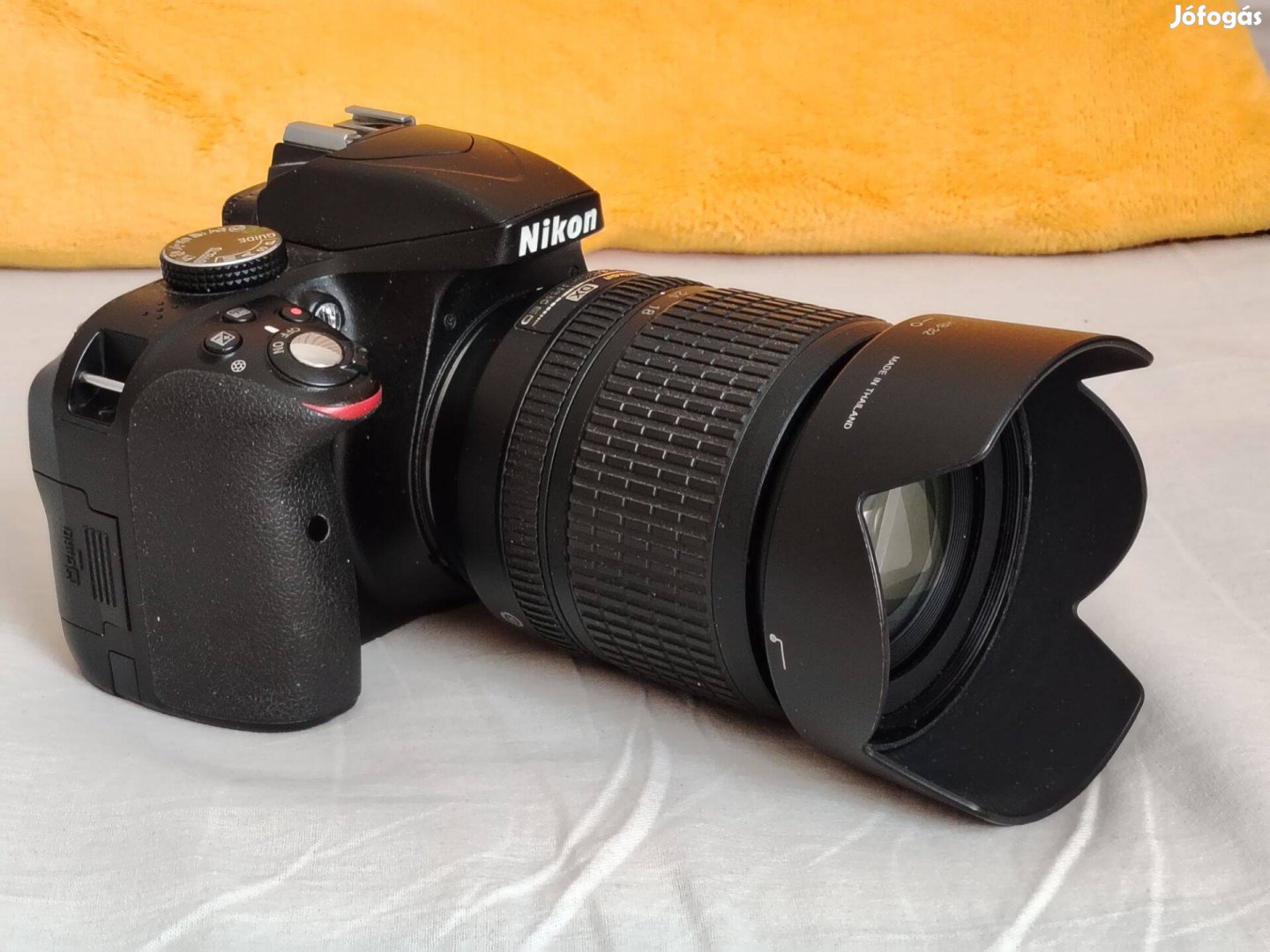 Nikon D3300 kamera 18-105 mm objektívvel, ingyen postával