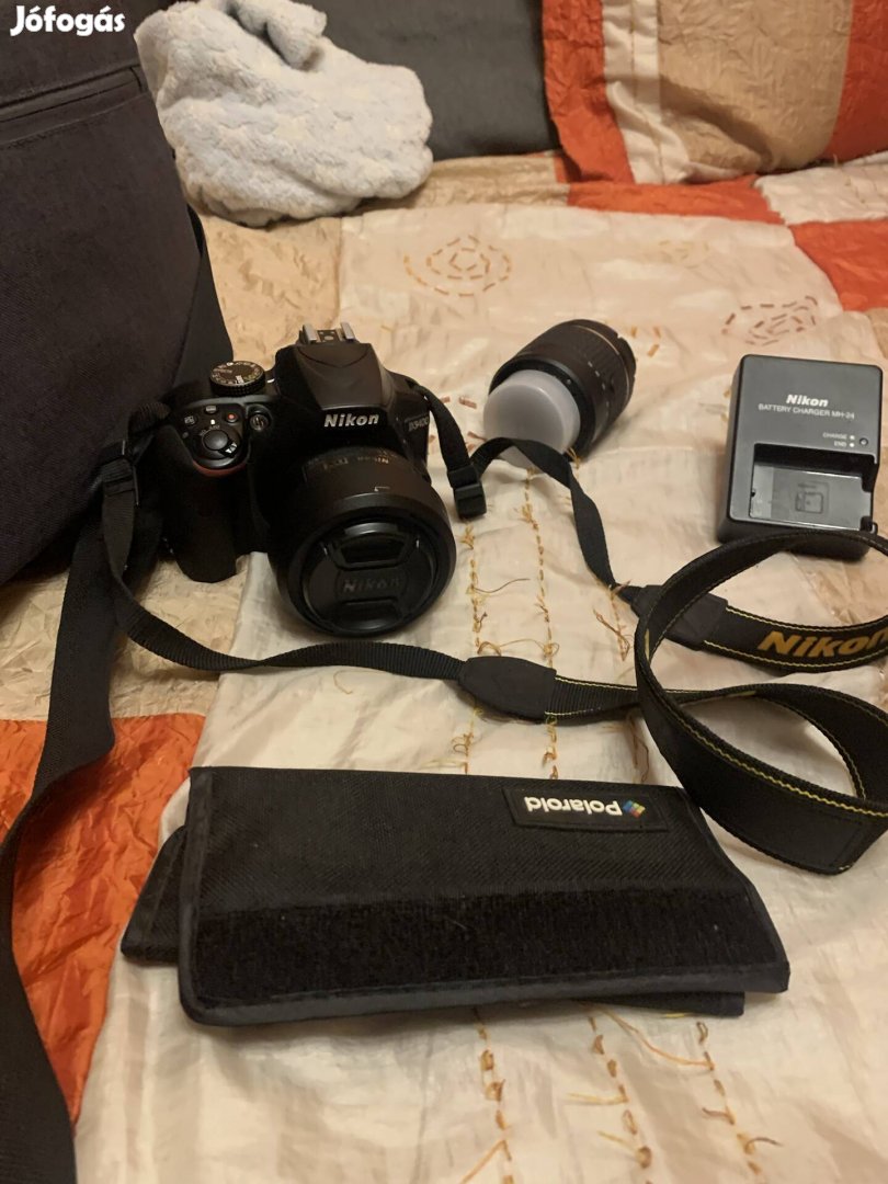 Nikon D3400 dslr két objektívvel és kiegészítőkkel (18-55 és 35mm)