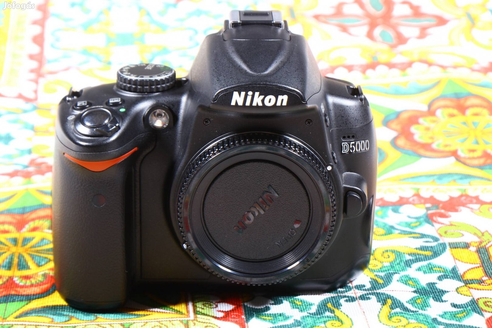 Nikon D5000 digitális fényképezőgép váz 