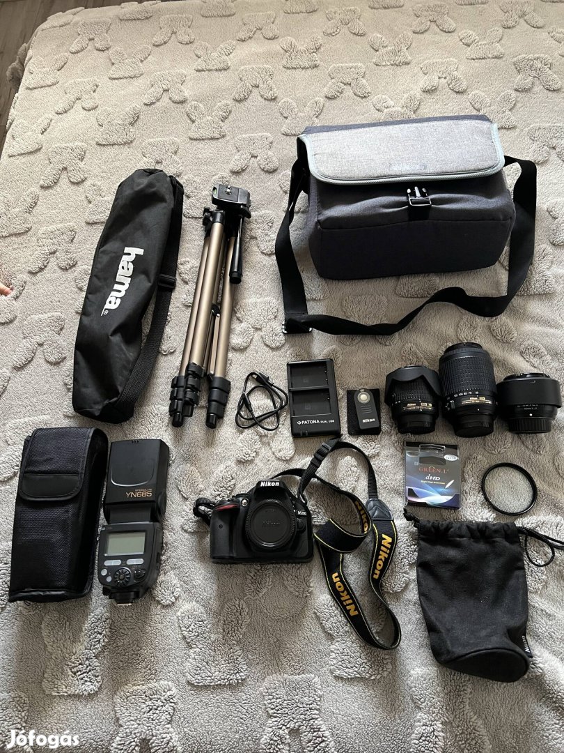 Nikon D5200 és kiegészítők