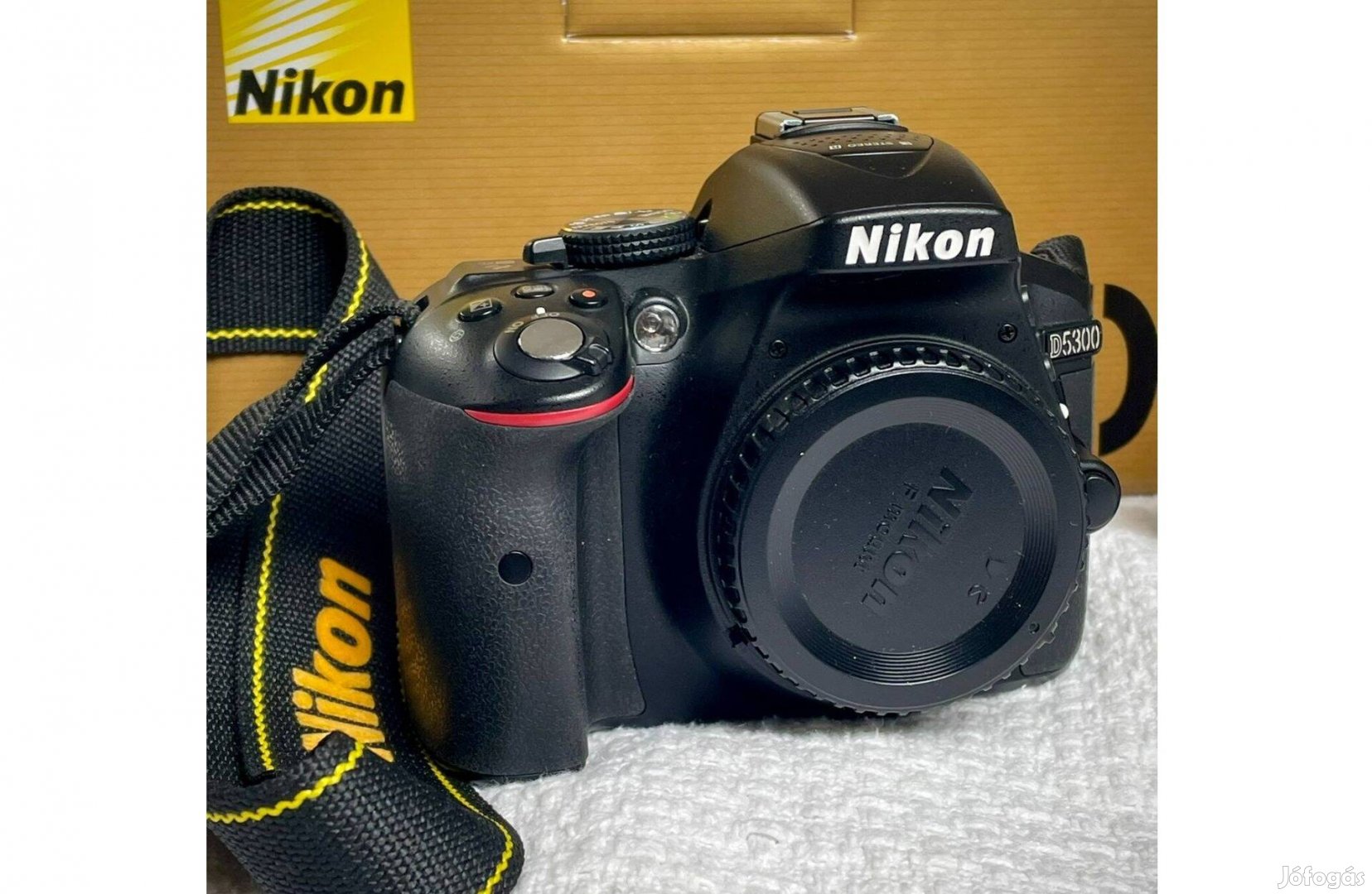 Nikon D5300 váz újszerű állapotban eladó