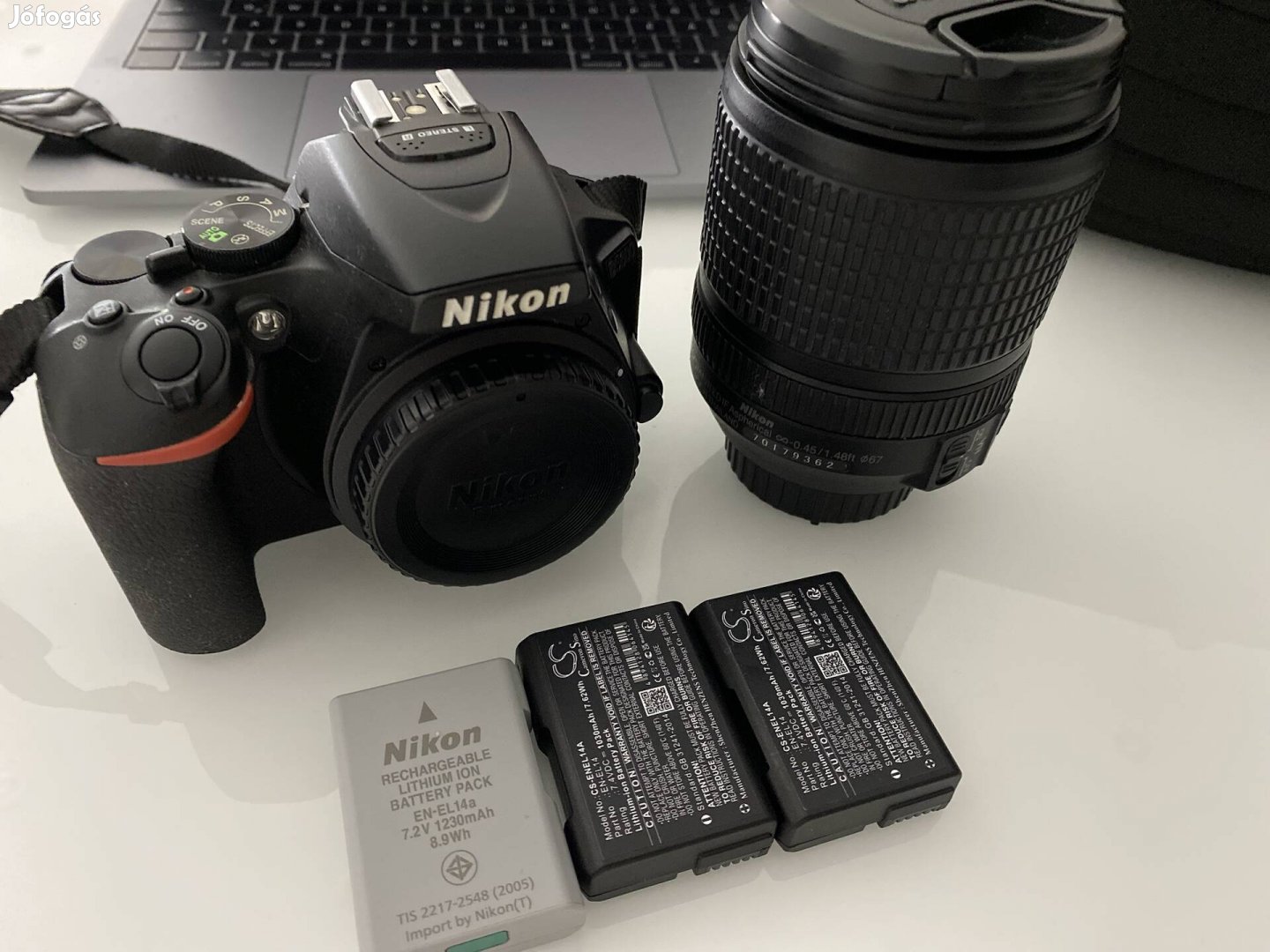 Nikon D5600 fényképező