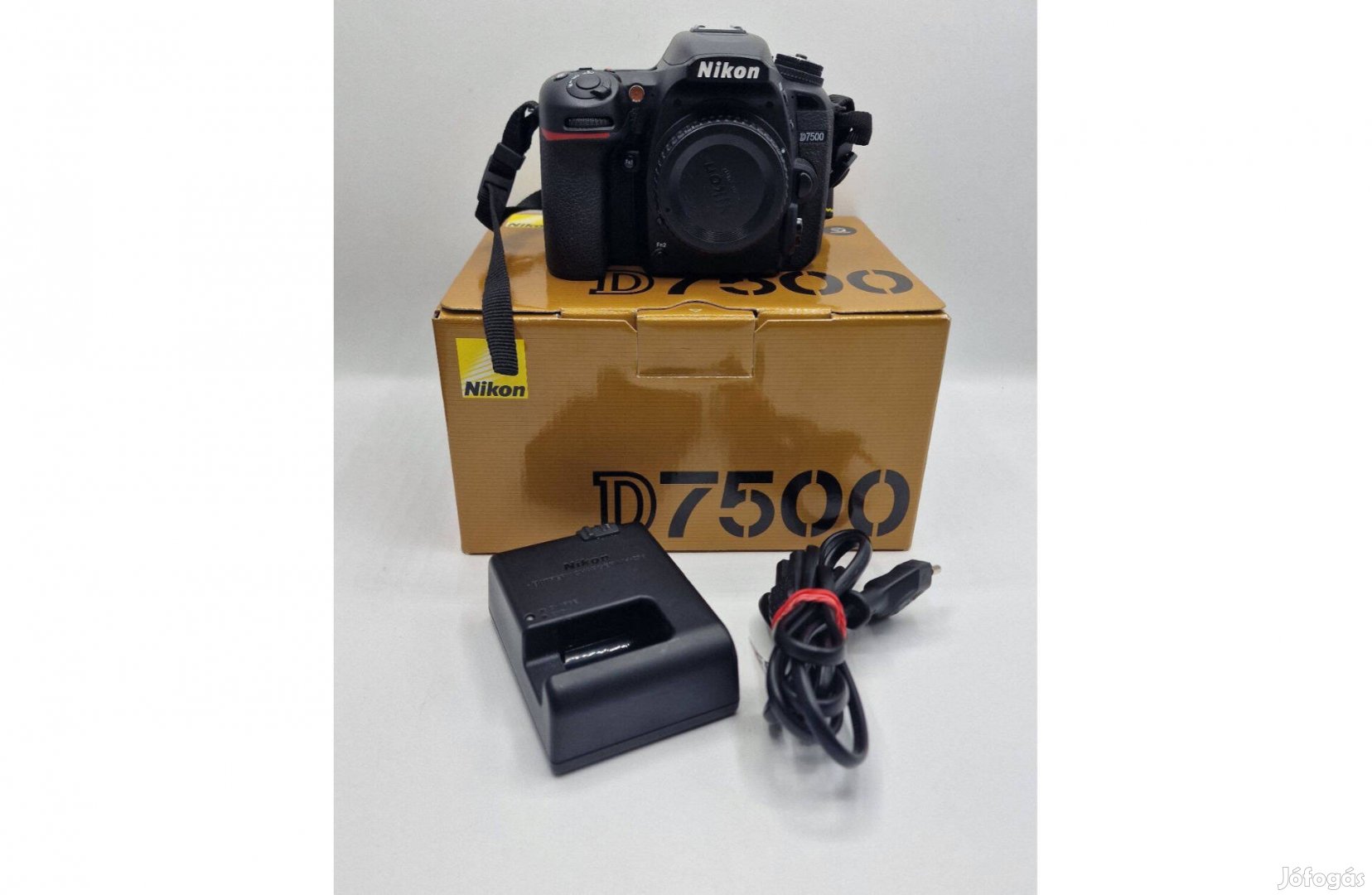 Nikon D7500 DSLR fényképezőgép váz, fekete, használt