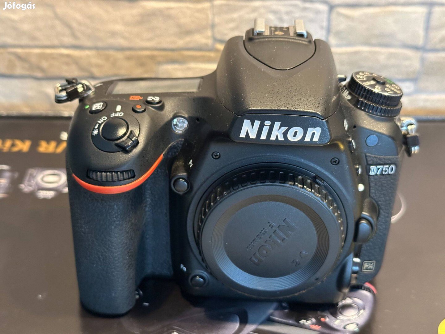 Nikon D750 váz eladó