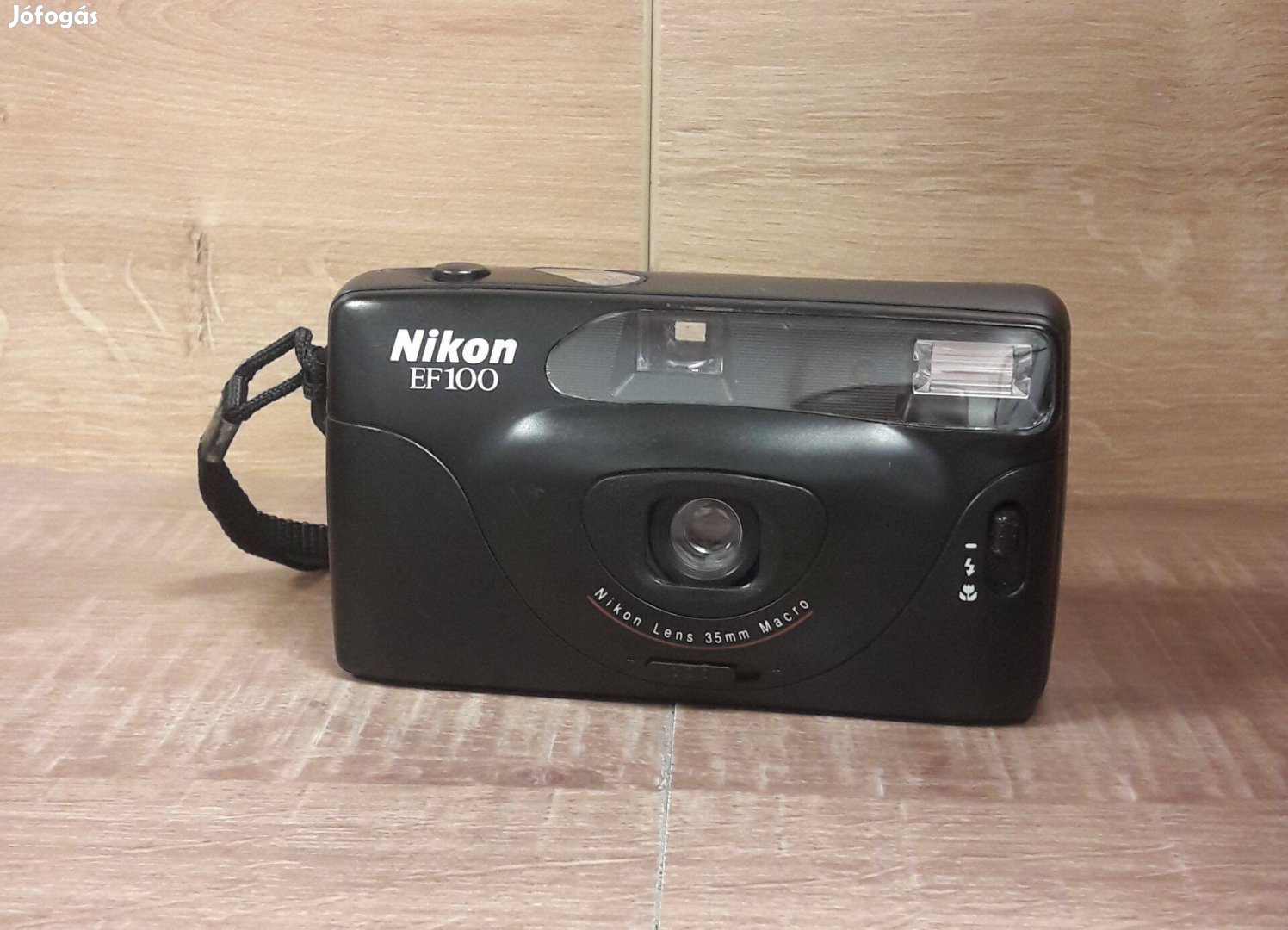 Nikon EF-100 fényképezőgép