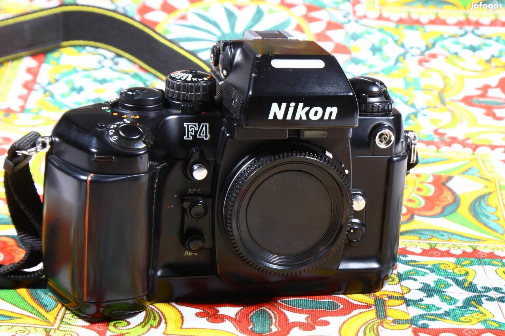 Nikon F4 filmes fényképezőgép váz 