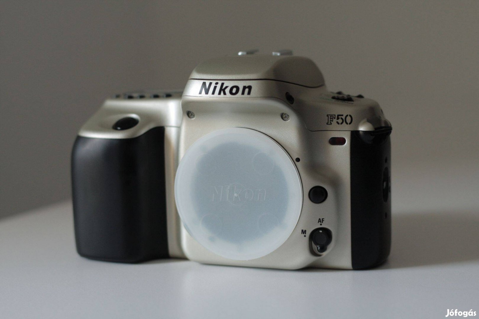 Nikon F50 váz, analóg fényképezőgép