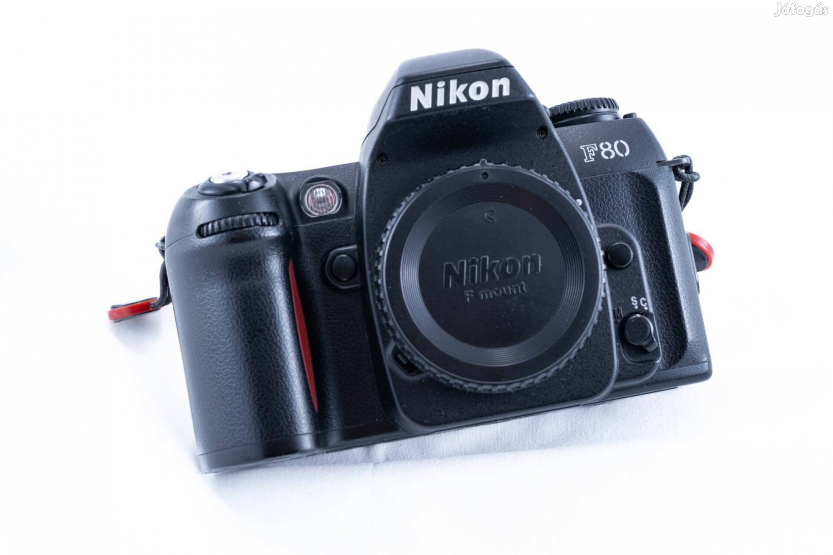 Nikon F80s analóg fényképezőgép