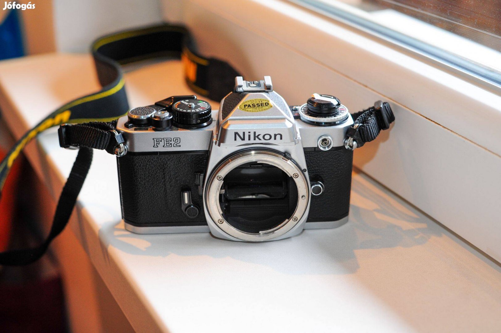 Nikon FE2 váz