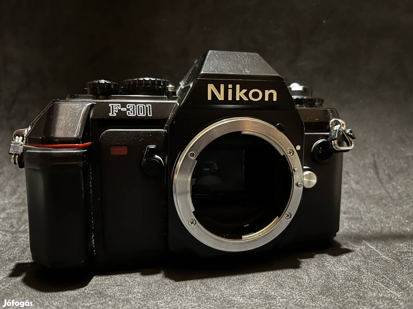 Nikon F-301, F-401s vázak