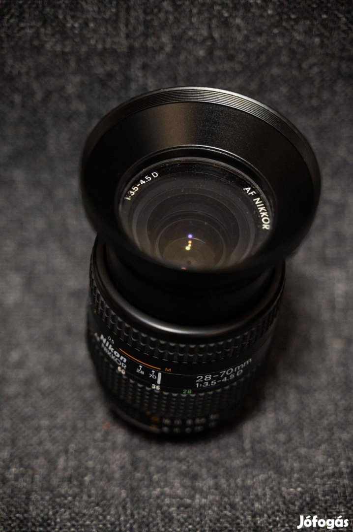 Nikon Nikkor AF-D 28-70 f3.5 - 4.5