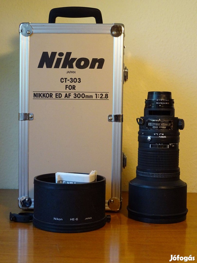 Nikon Nikkor ED AF 300mm f/2.8 objektív