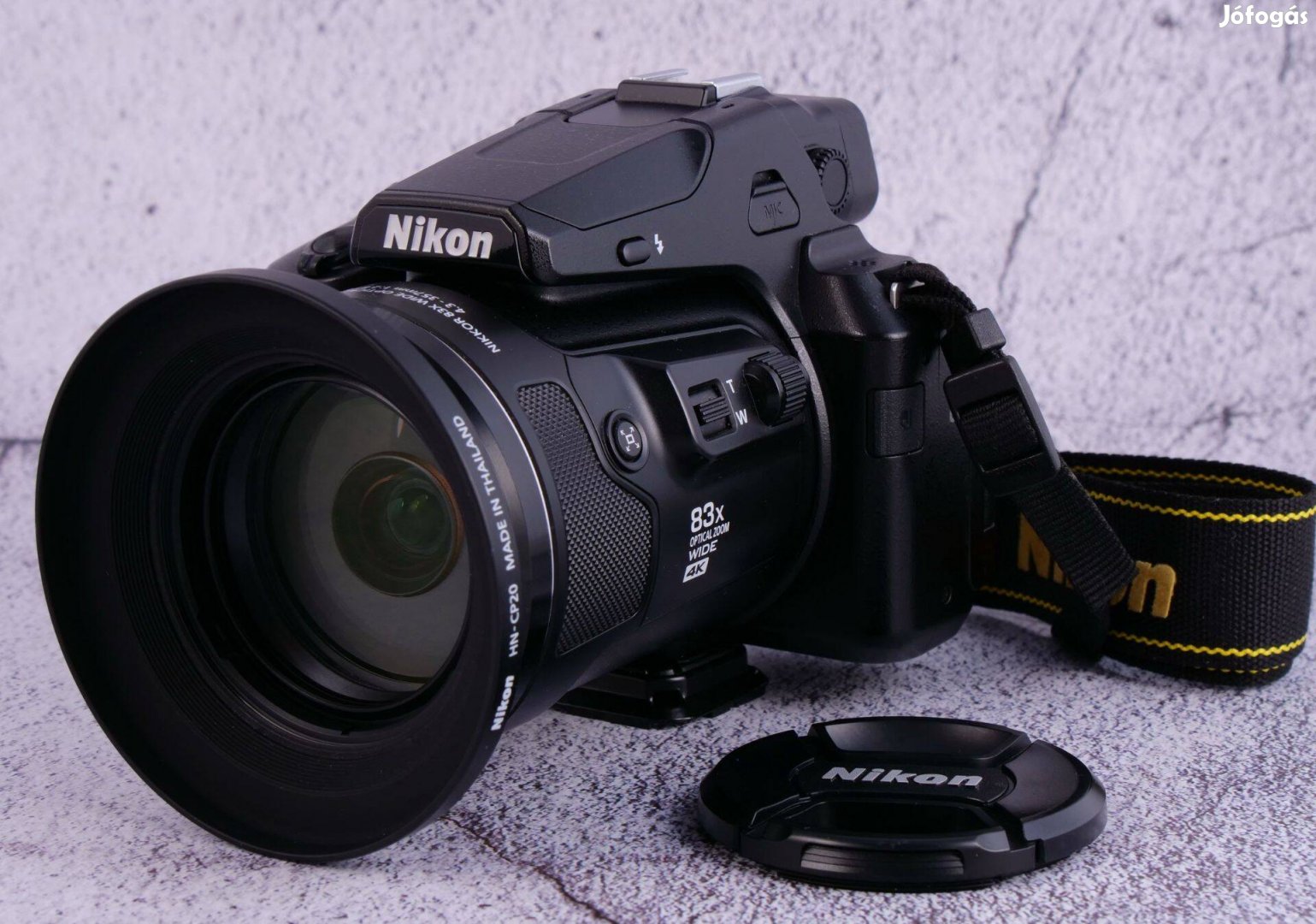 Nikon P950 -