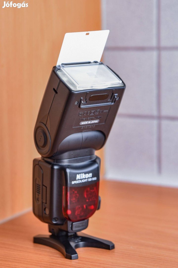 Nikon Speedlight SB-900