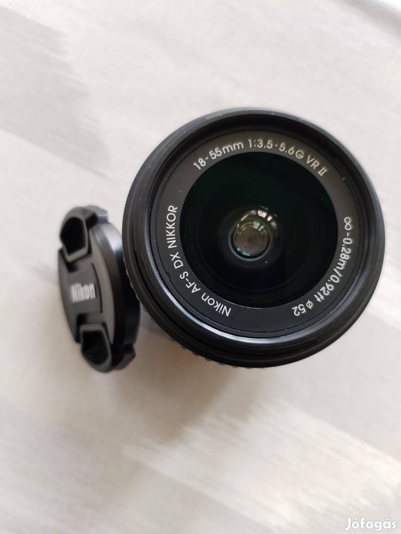 Nikon  AF-S 18-55 mm  objektív 