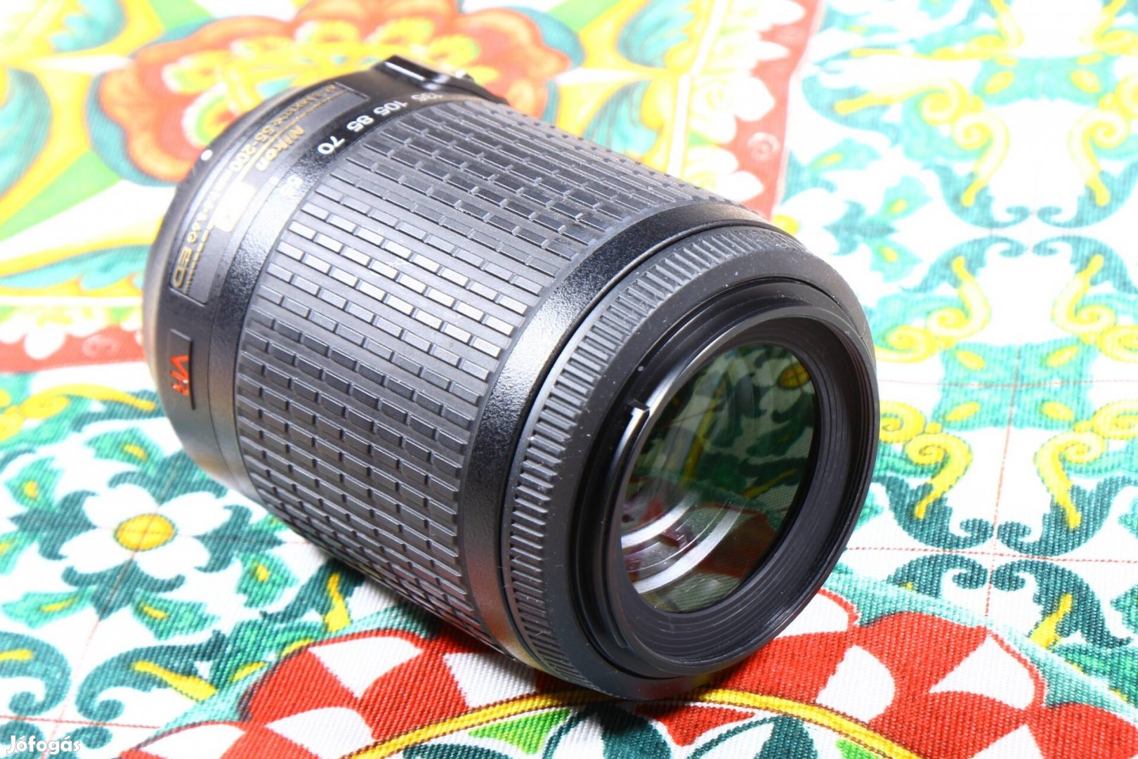 Nikon af-s 55-200 mm 4-5.6 VR objektív 