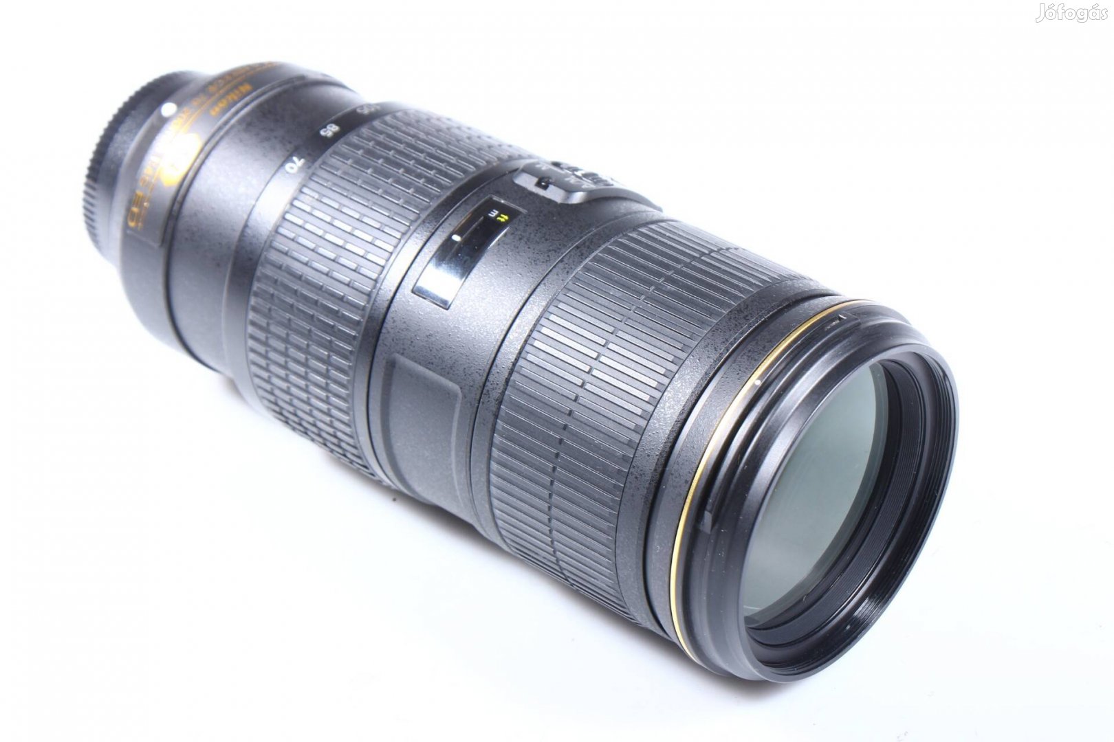 Nikon af-s nikkor 70-200 mm VR f4 objektív 