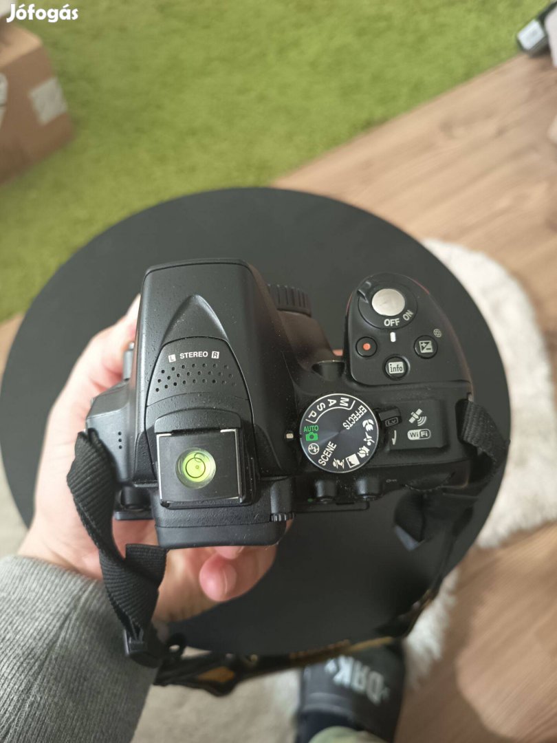 Nikon fényképezőgép és tartozékai