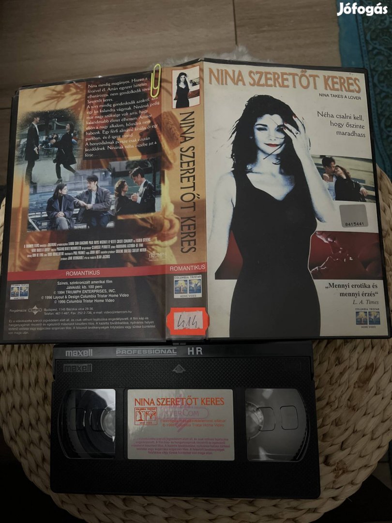 Nina szeretőt keres vhs film