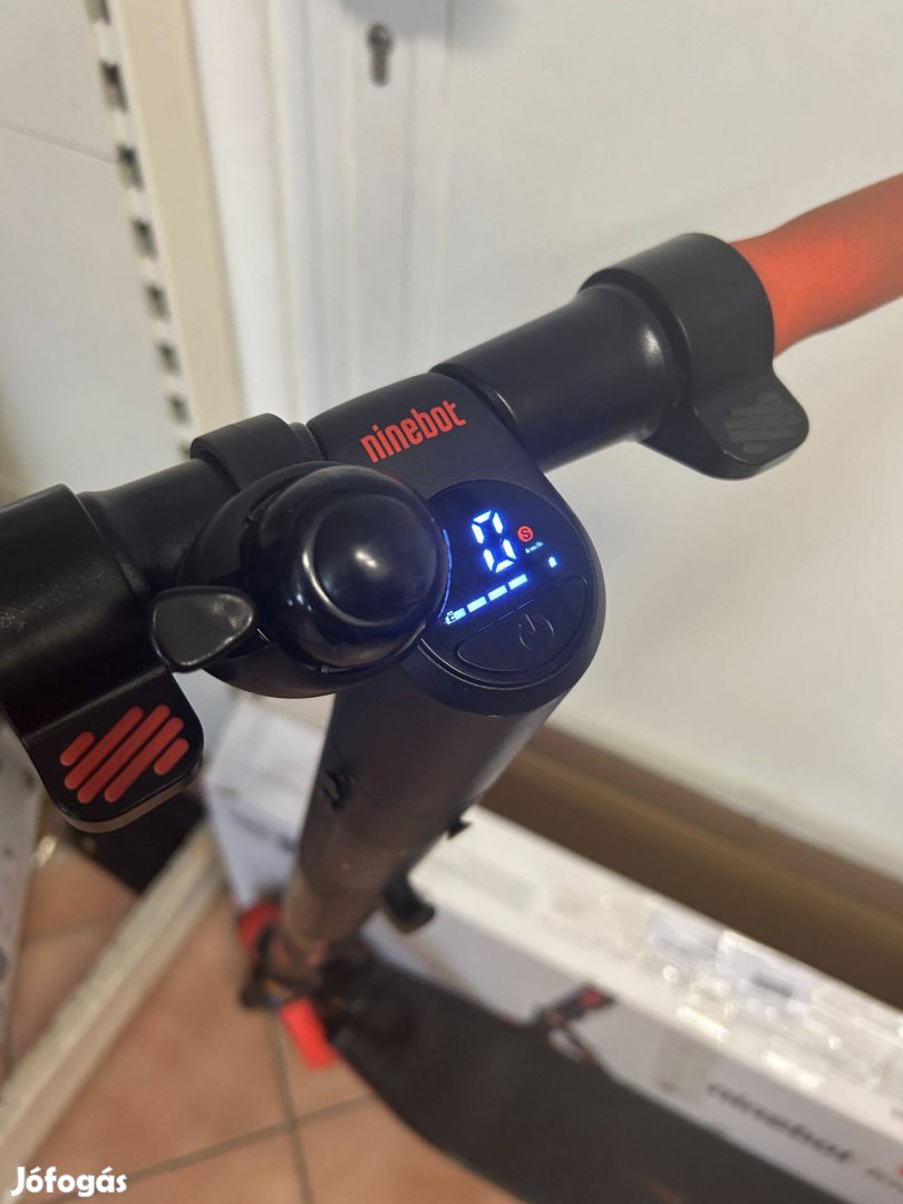 Ninebot Es1LD elektromos roller 20 km/h