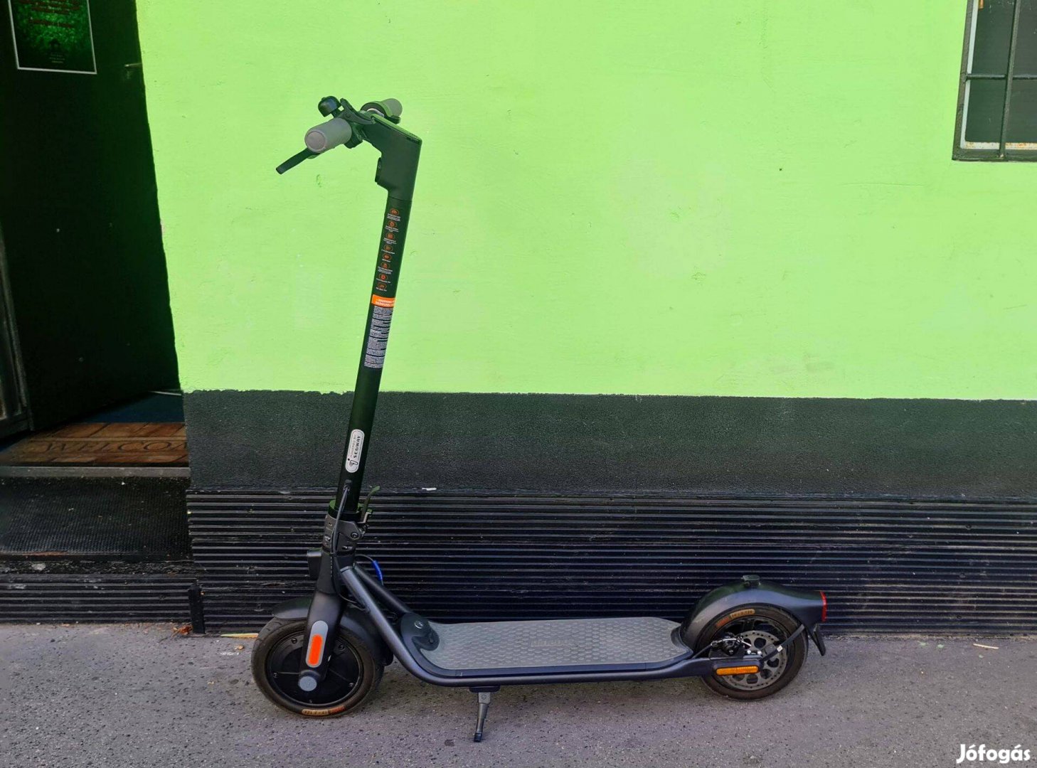 Ninebot Kickscooter F25E II Elektromos Roller 1 hónap garancia