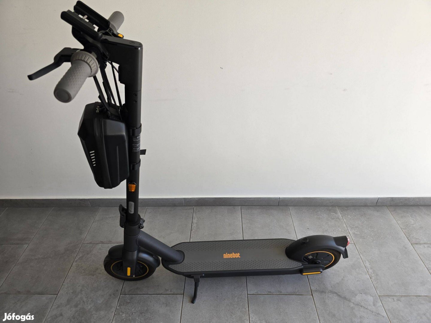 Ninebot Kickscooter Max G30E II Elektromos Roller