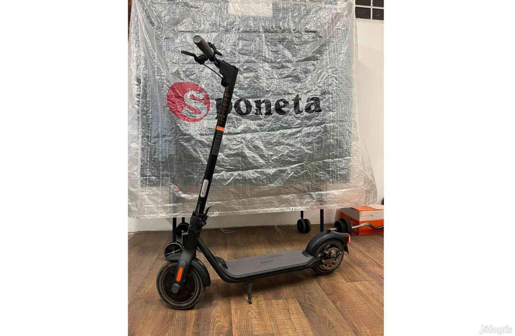 Ninebot Kickscooter eladó (még garanciális)