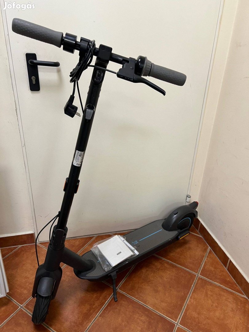 Ninebot Max G30D II 350W elektromos roller
