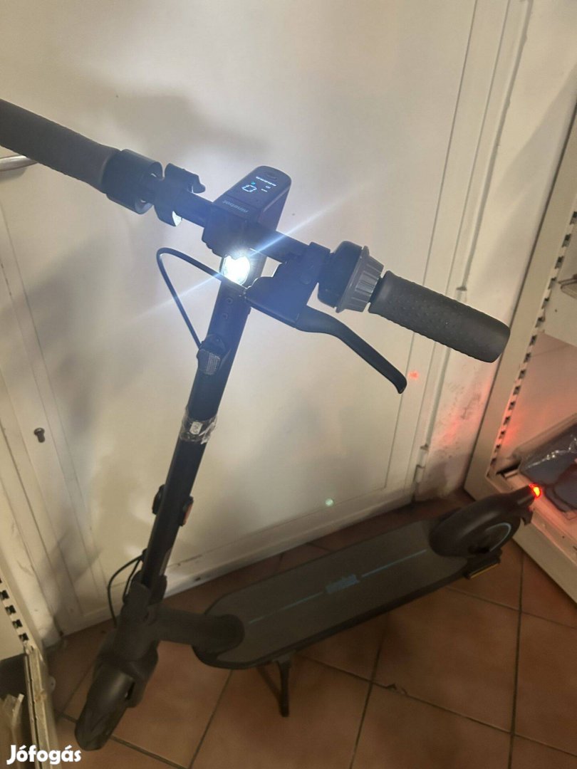 Ninebot Max G30D II elektromos roller 1000 km