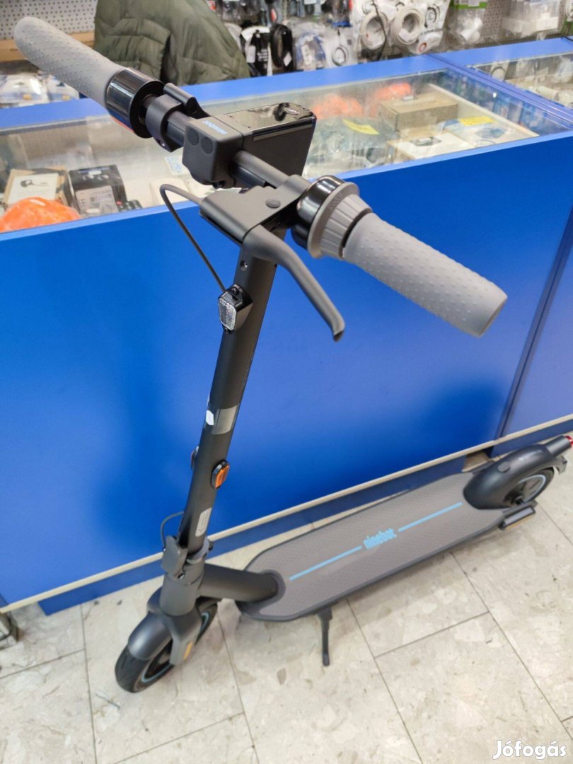 Ninebot Max G30D II elektromos roller 150 km