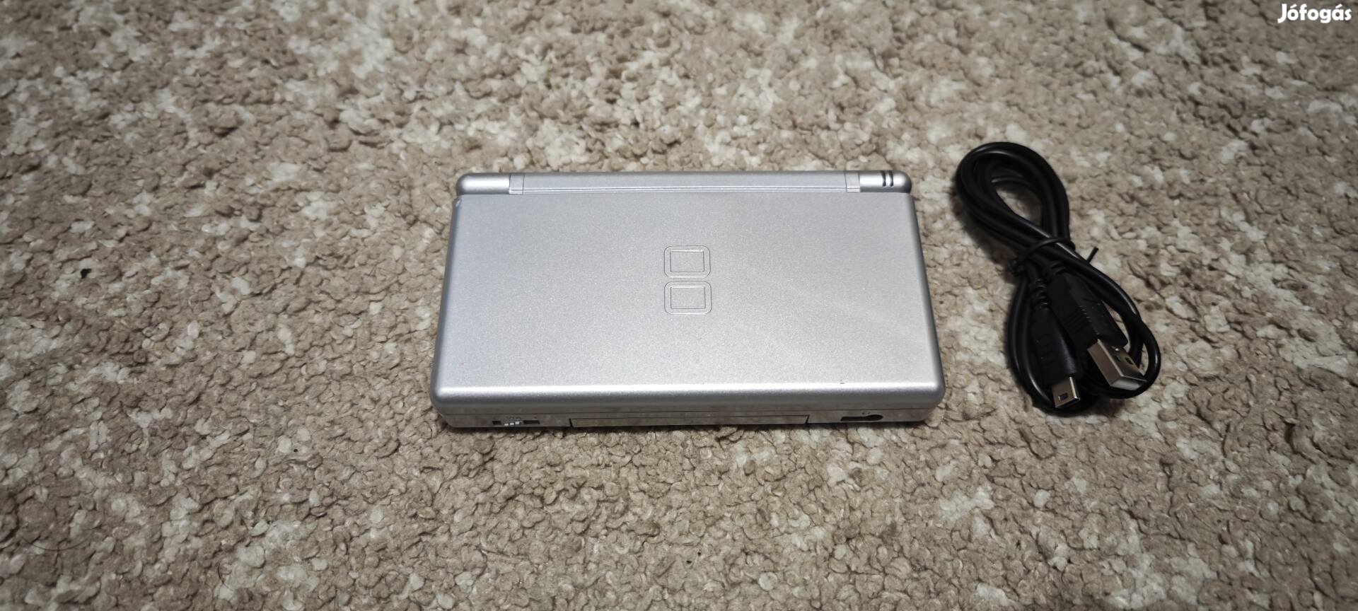 Nintendo DS Lite