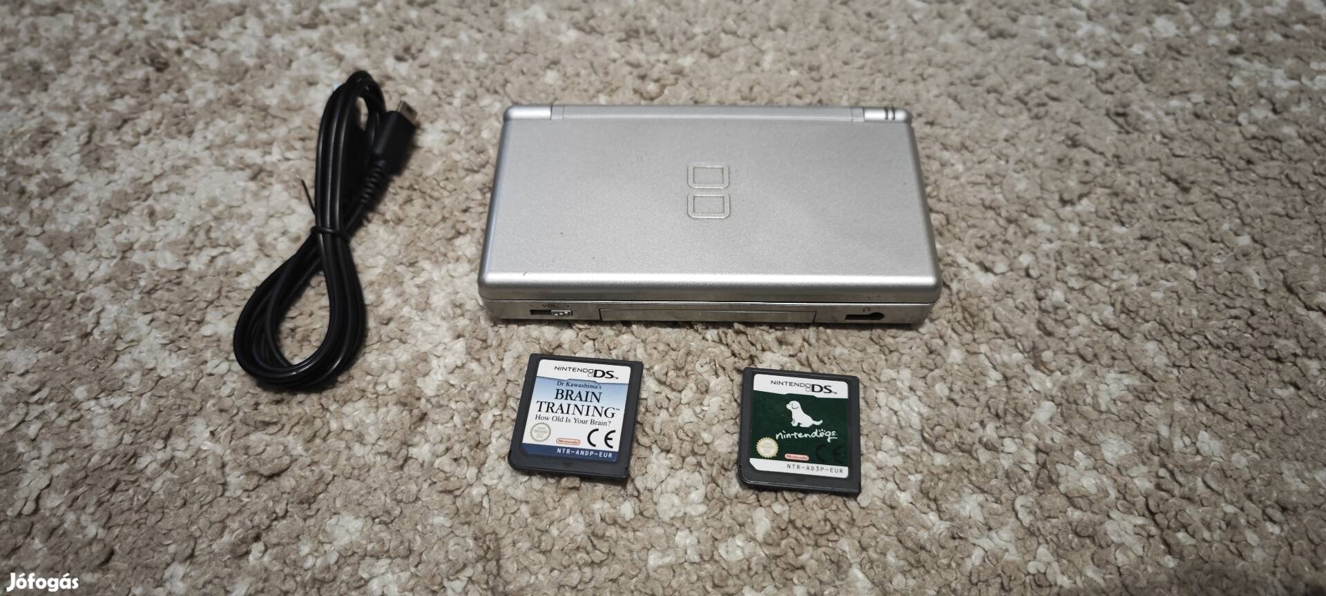 Nintendo DS Lite játékokkal