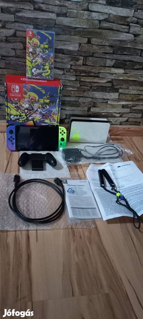 Nintendo Switch Oled Splatoon3 64GB + Splatoon3 játék Garanciális