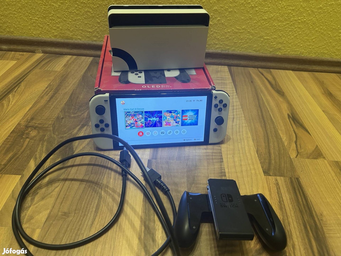 Nintendo Switch Oled +2 játék