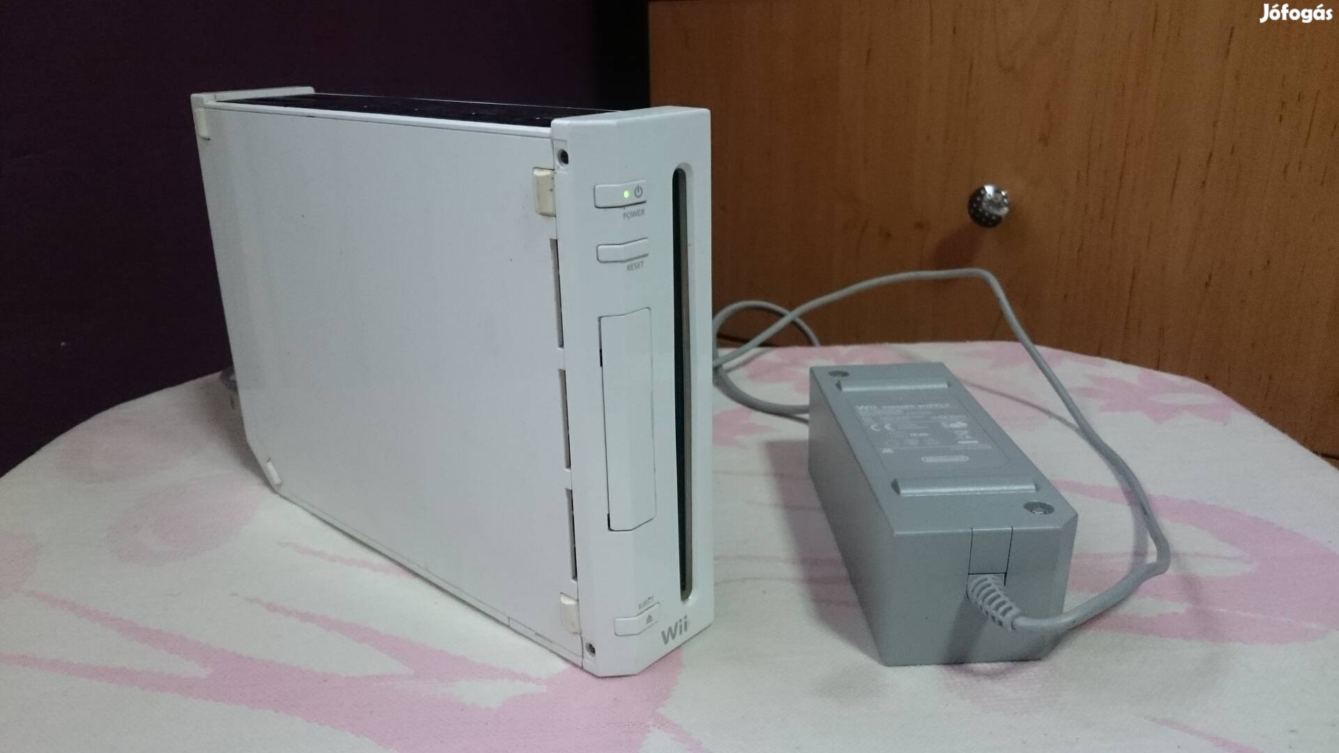 Nintendo Wii játék konzol, tápegység, hálózati adapter