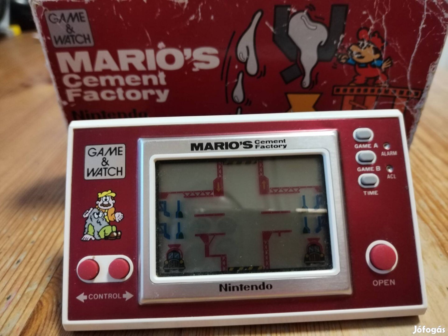 Nintendo game Watch cement factory dobozában gyüjtönek! 