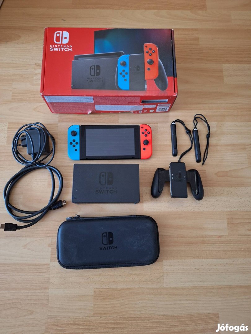 Nintendo switch v2 full pack Fortnite & hordozó