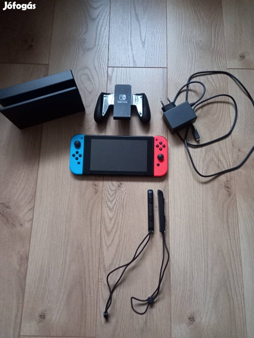 Nintendo switch v2 telepített Fortnite játék