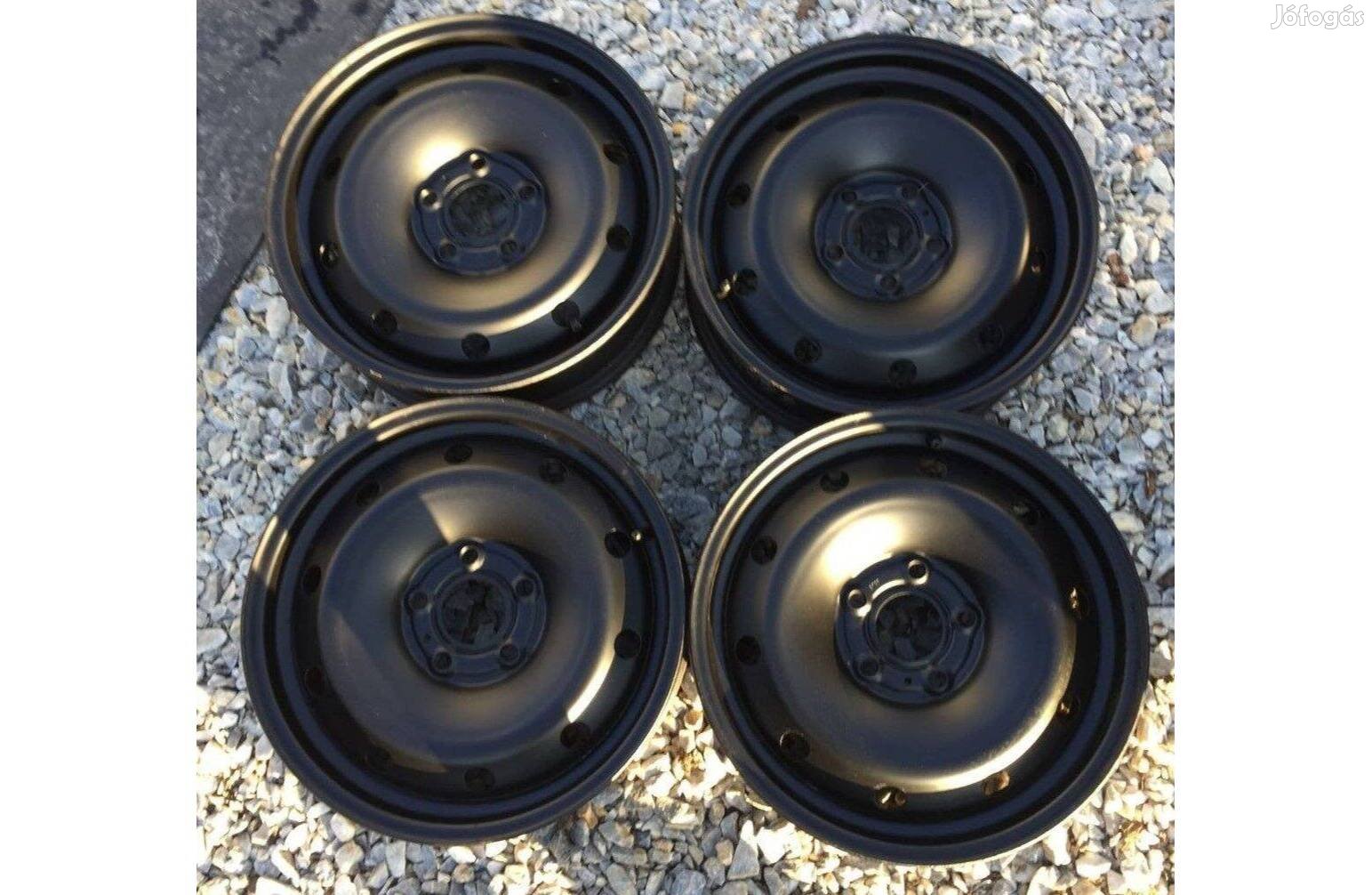 Nissan 16"-os lemezfelni, 5x114,3