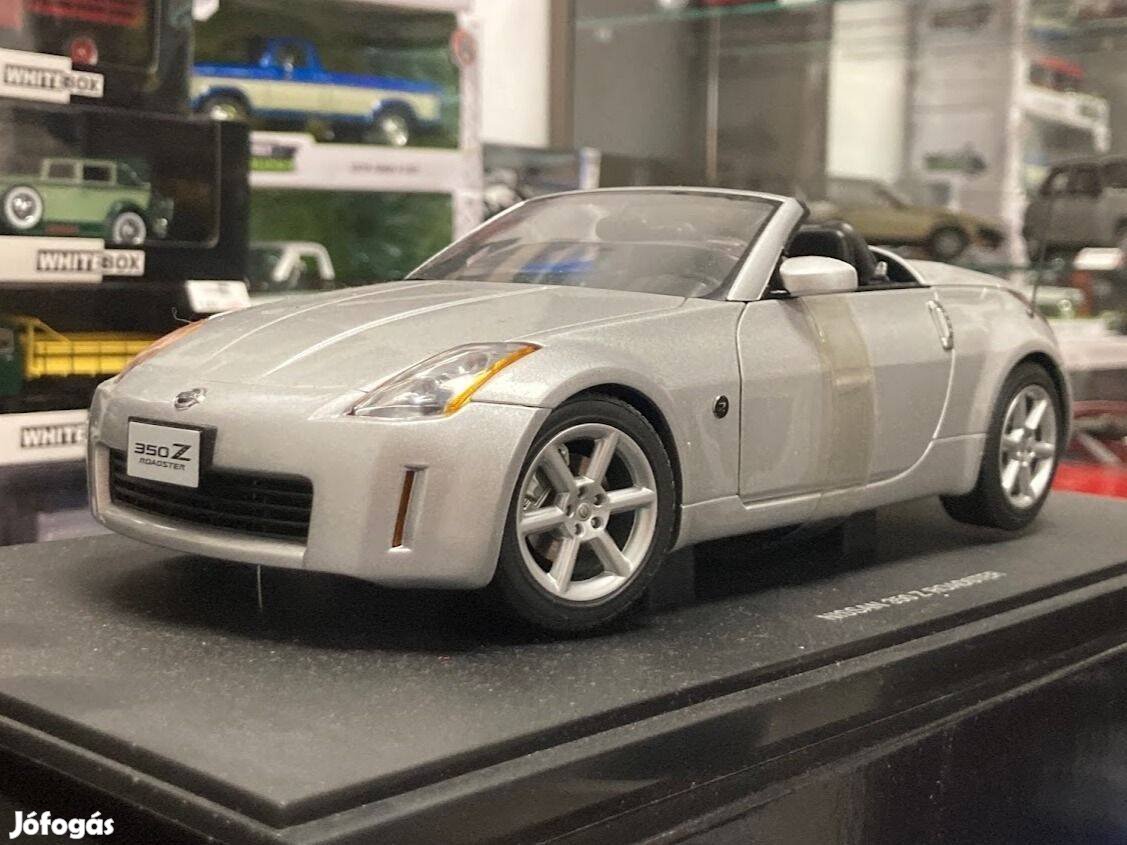 Nissan 350Z Roadster 2003 1:18 1/18 Autoart Performance 77371