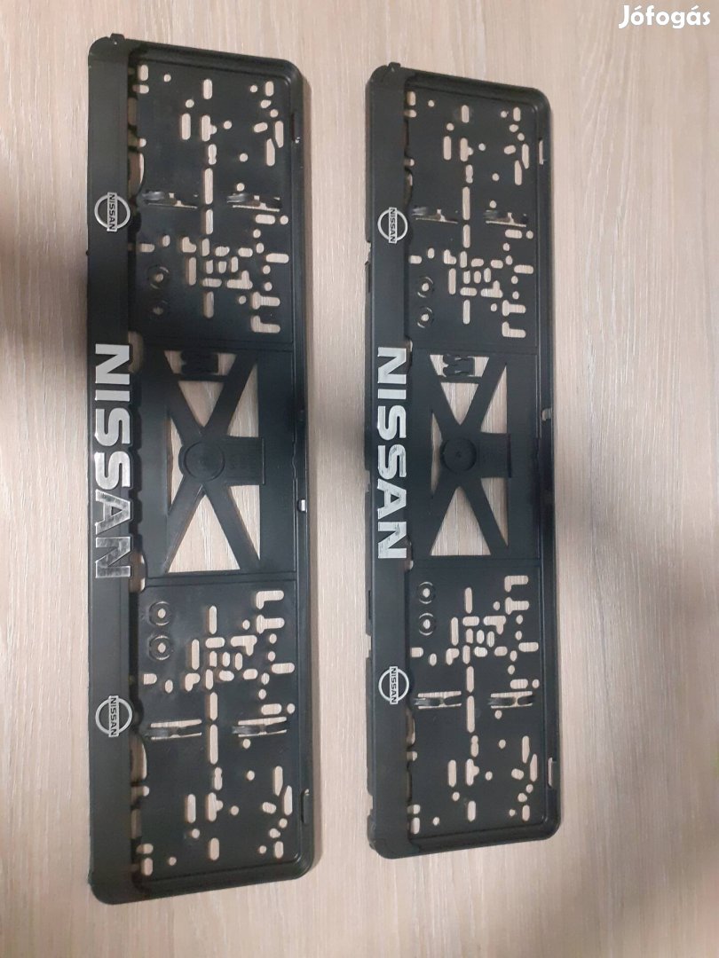 Nissan 3D rendszámtartó 