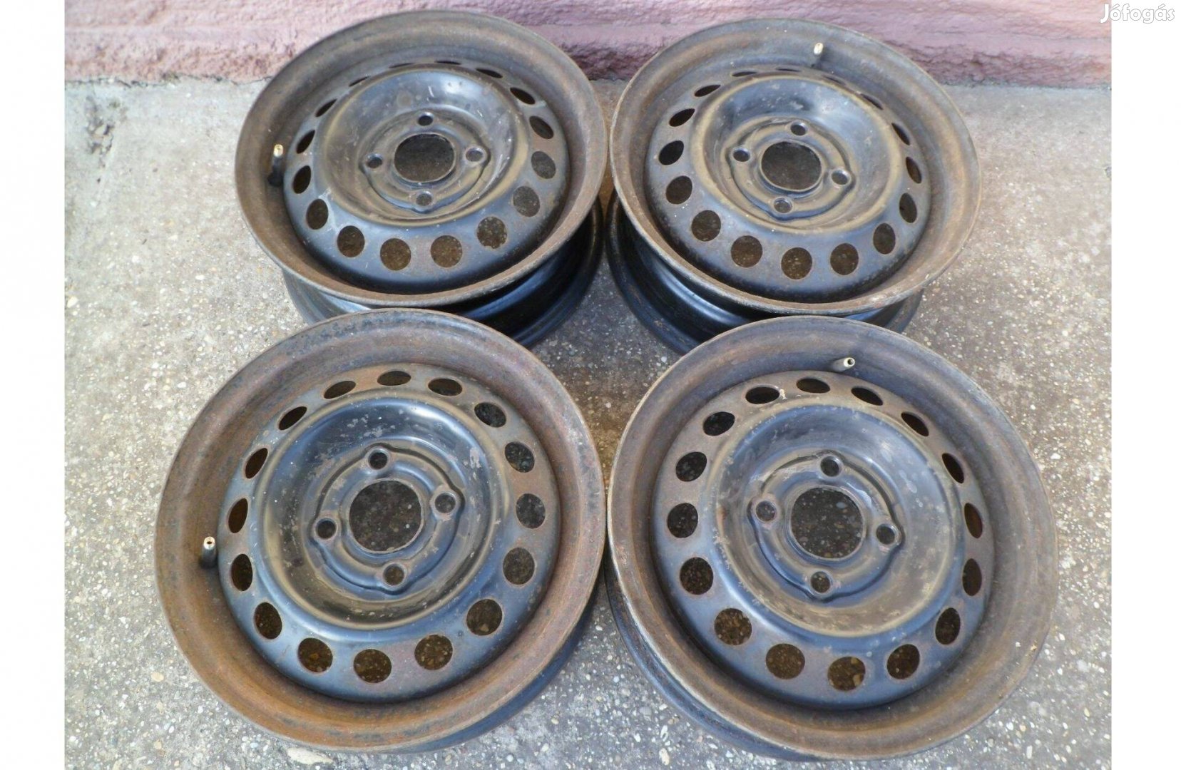 Nissan 4x100 R13 lemezfelni