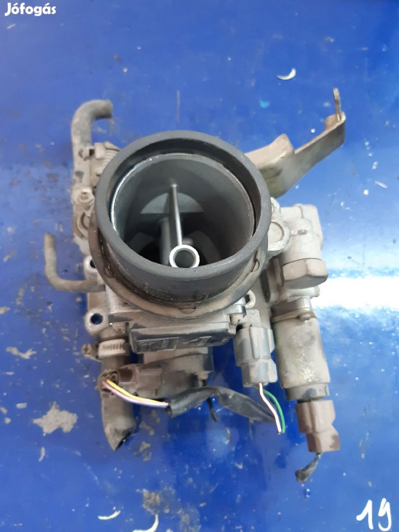 Nissan Almera N15 Fojtószelep